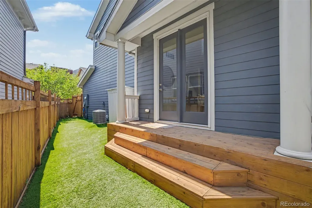 3164 Geneva Court Denver CO 80238