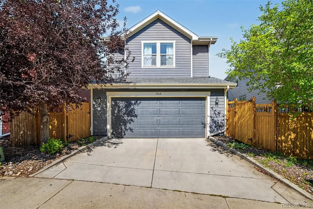 3164 Geneva Court Denver CO 80238