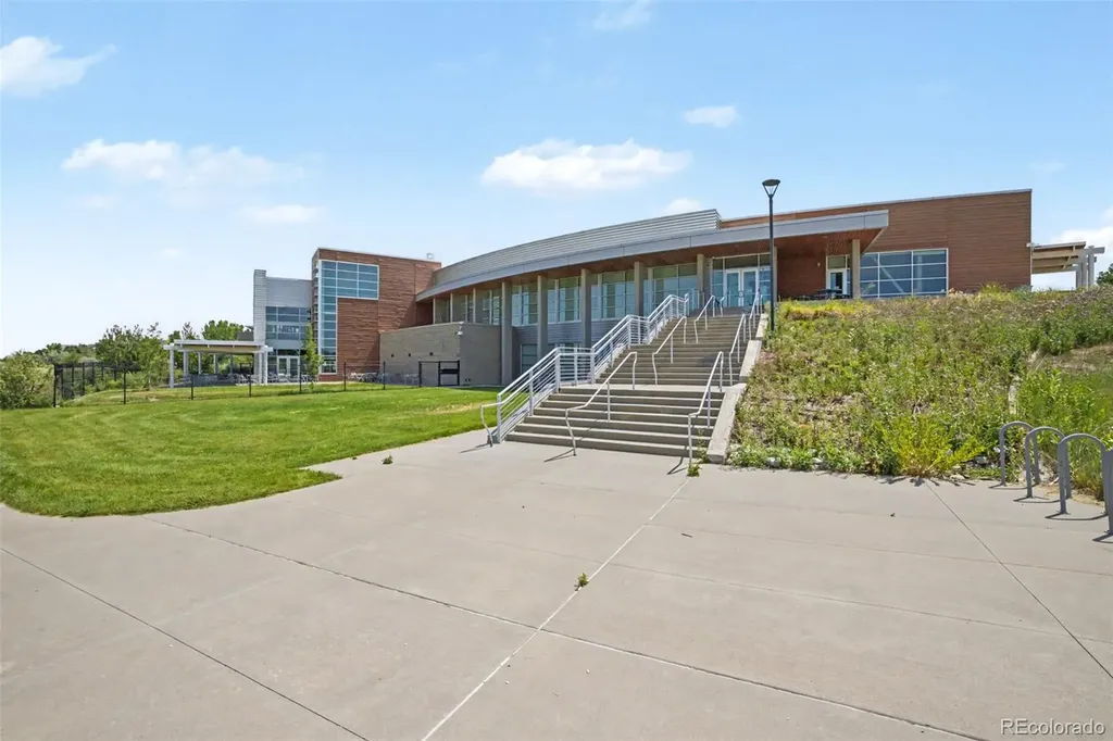 3164 Geneva Court Denver CO 80238
