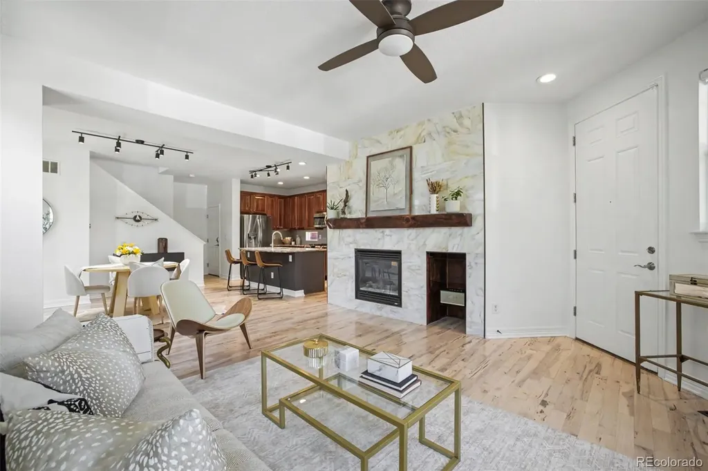 3164 Geneva Court Denver CO 80238