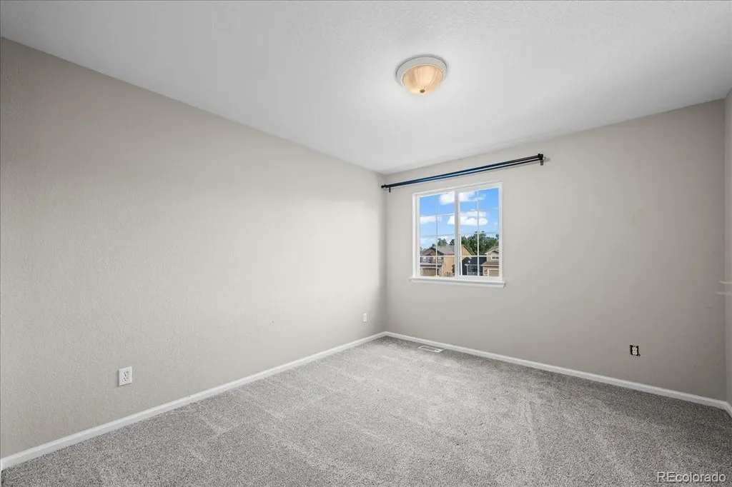 1742 Preston Drive Longmont CO 80504