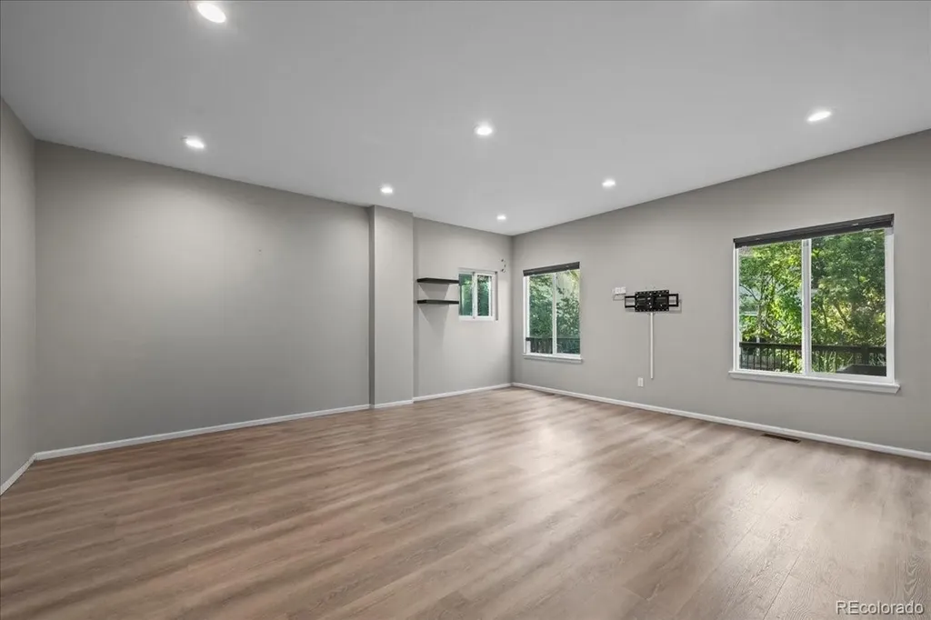 1742 Preston Drive Longmont CO 80504