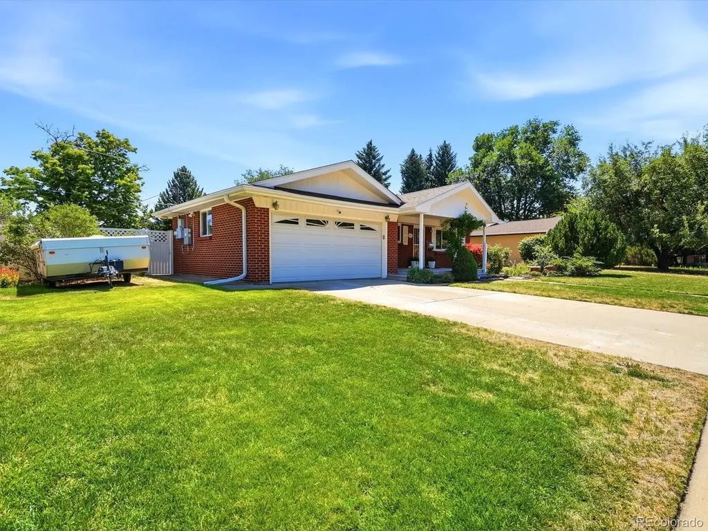 6022 Nelson Street Arvada CO 80004