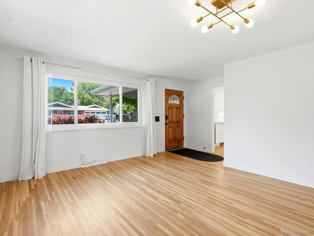 6022 Nelson Street Arvada CO 80004