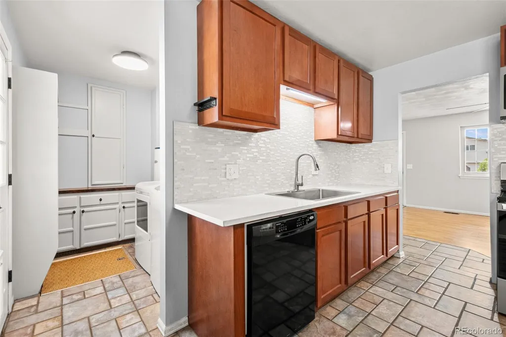 6341 W 111th Avenue Broomfield CO 80020