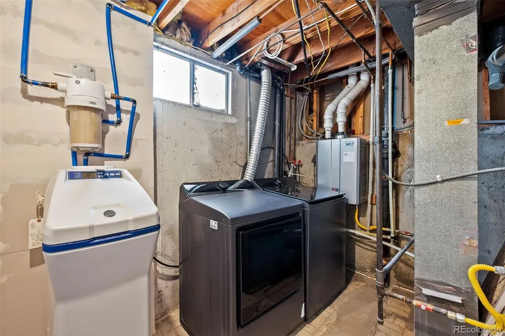 8866 Estes Street Broomfield CO 80021