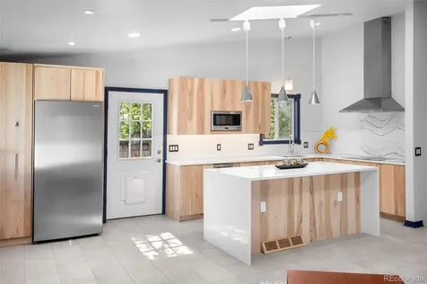 8866 Estes Street Broomfield CO 80021