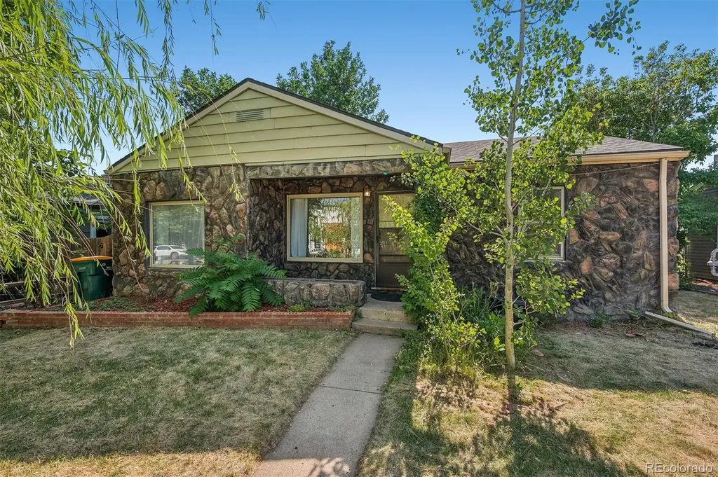 4564 S Pennsylvania Street Englewood CO 80113
