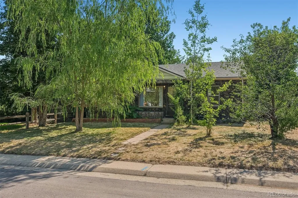 4564 S Pennsylvania Street Englewood CO 80113