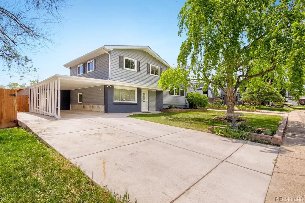 6227 Vance Street Arvada CO 80003