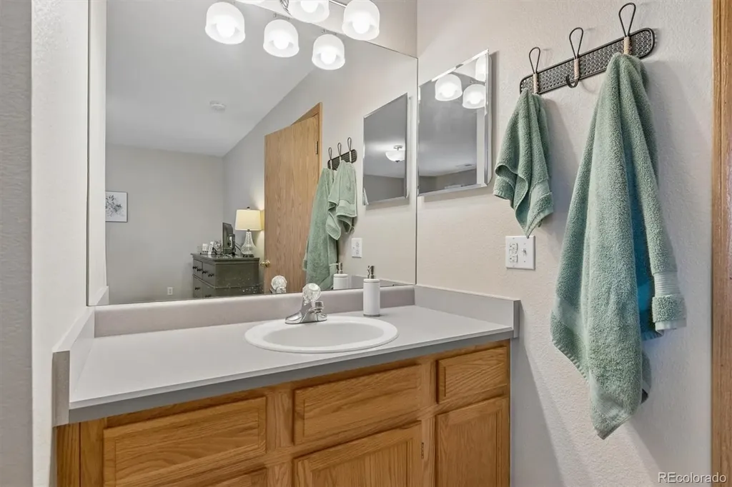 8477 S Reed Street Littleton CO 80128