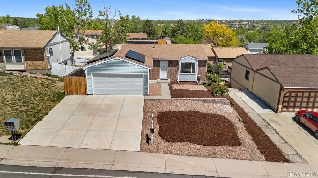 5933 W 75th Avenue Arvada CO 80003