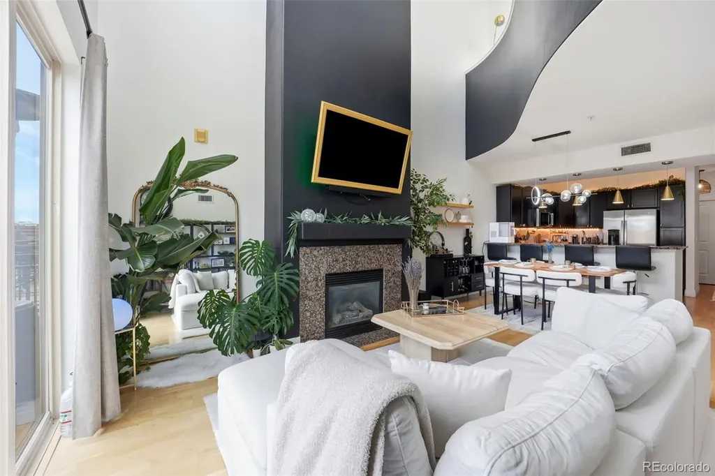 9079 E Panorama Circle Englewood CO 80112