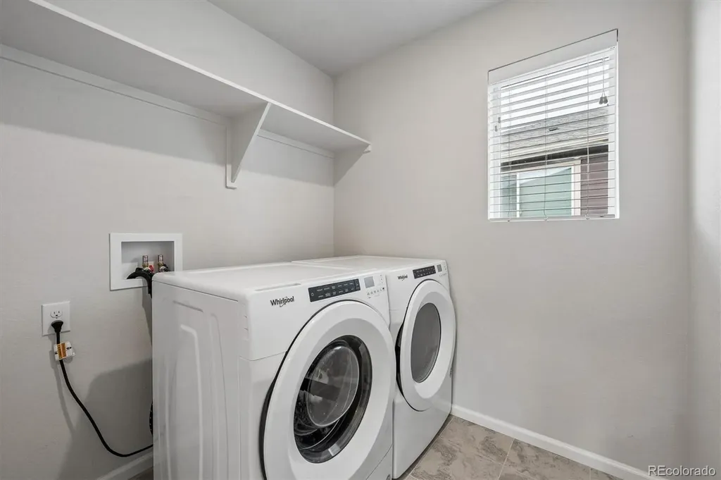 4126 S Netherland Circle Aurora CO 80013