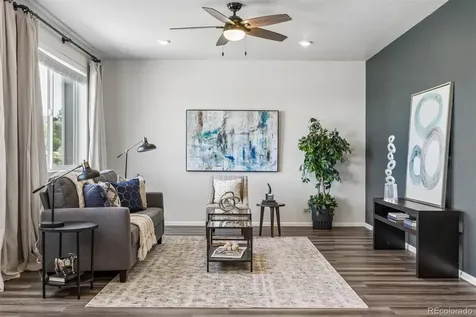 4126 S Netherland Circle Aurora CO 80013