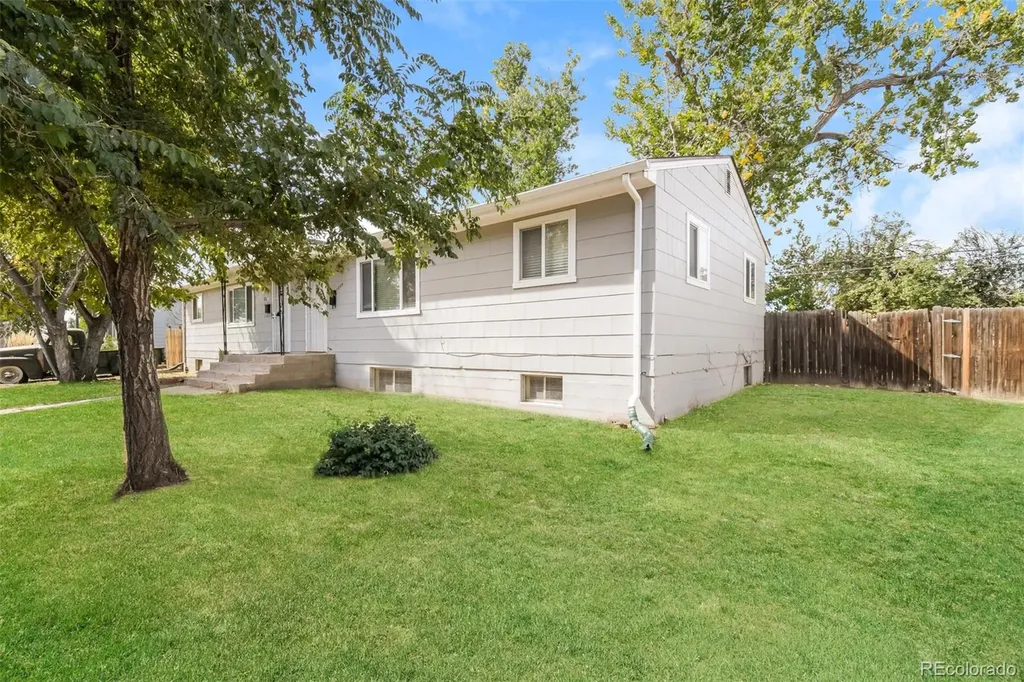 121 Mather Circle Brighton CO 80601