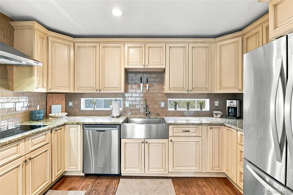 4702 Nelson Drive Broomfield CO 80023