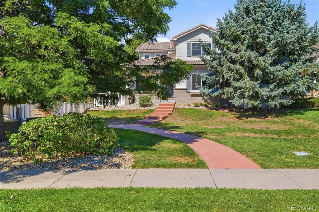 4702 Nelson Drive Broomfield CO 80023