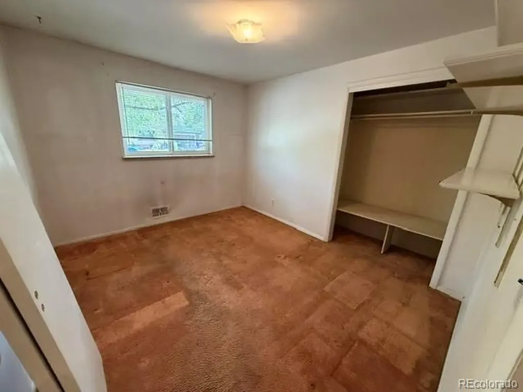 6621 S Logan Street Littleton CO 80121
