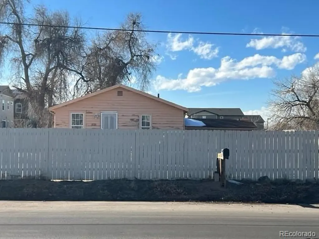 1221 S Dayton Street Denver CO 80247