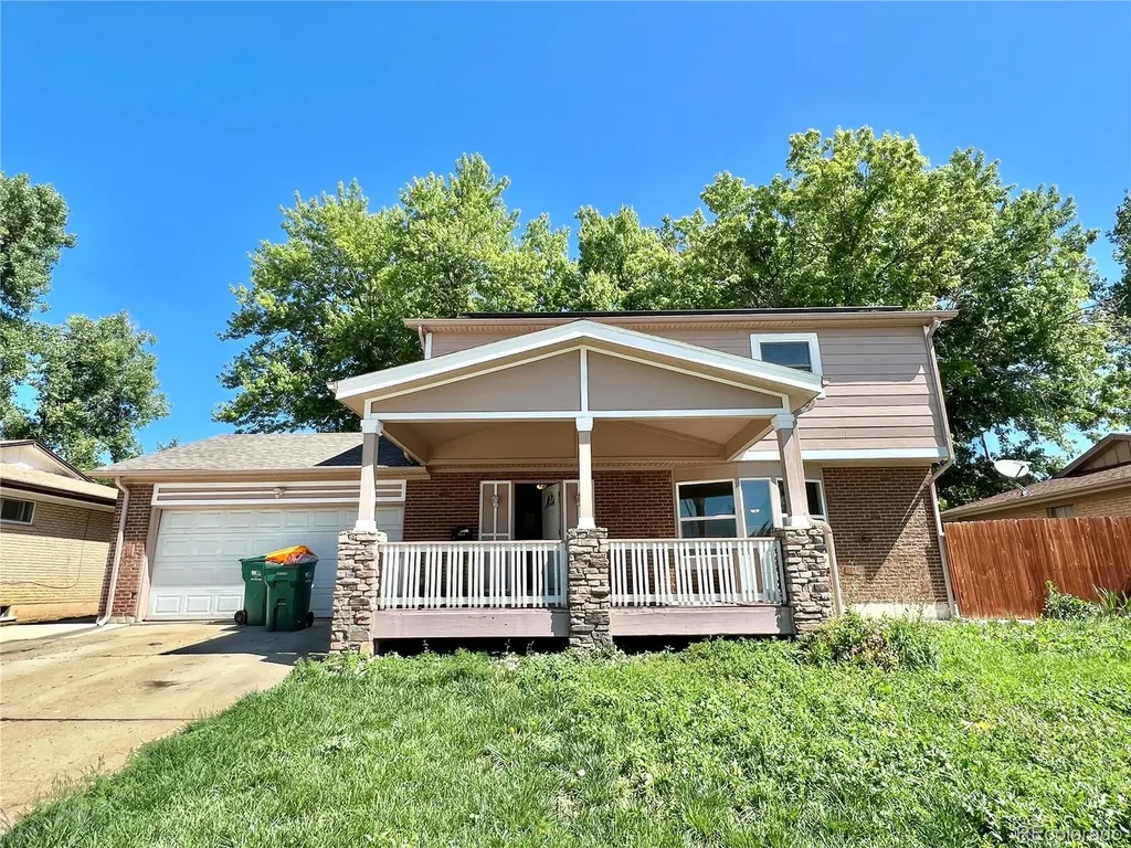 2021 W 82nd Place Denver CO 80221