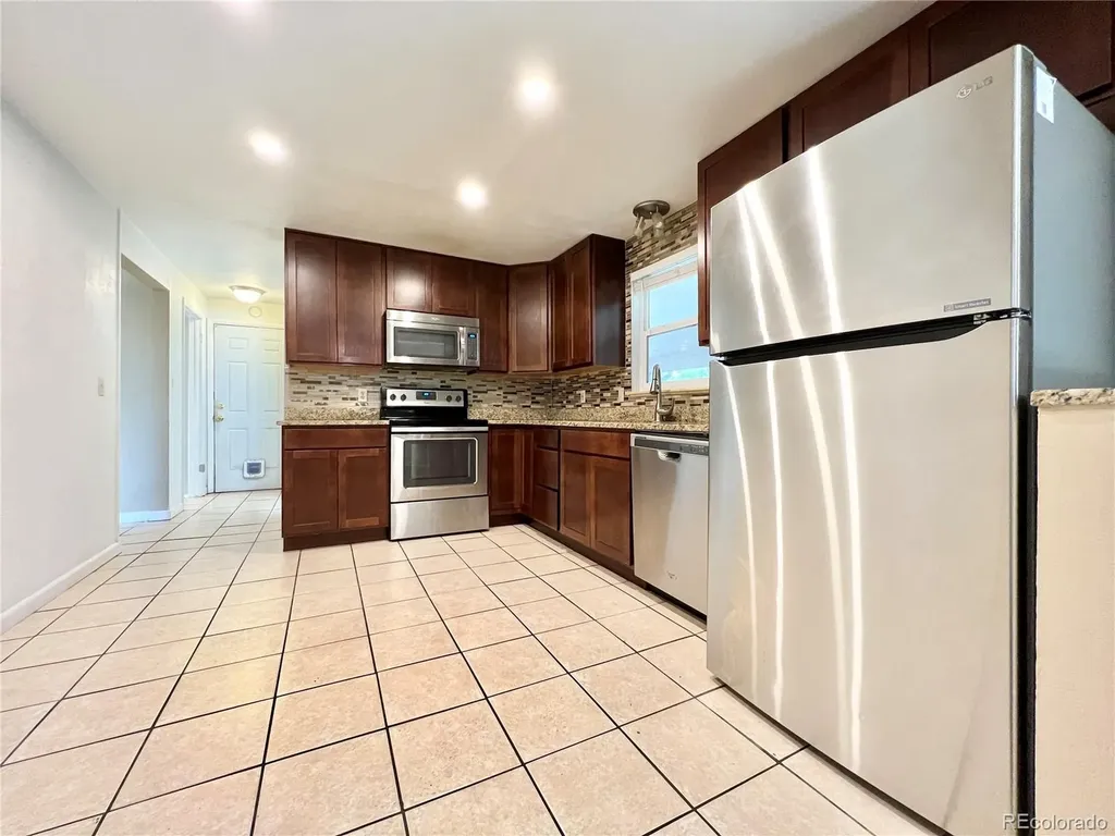 2021 W 82nd Place Denver CO 80221