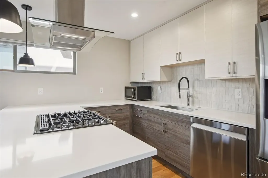 1386 Zenobia Street Denver CO 80204