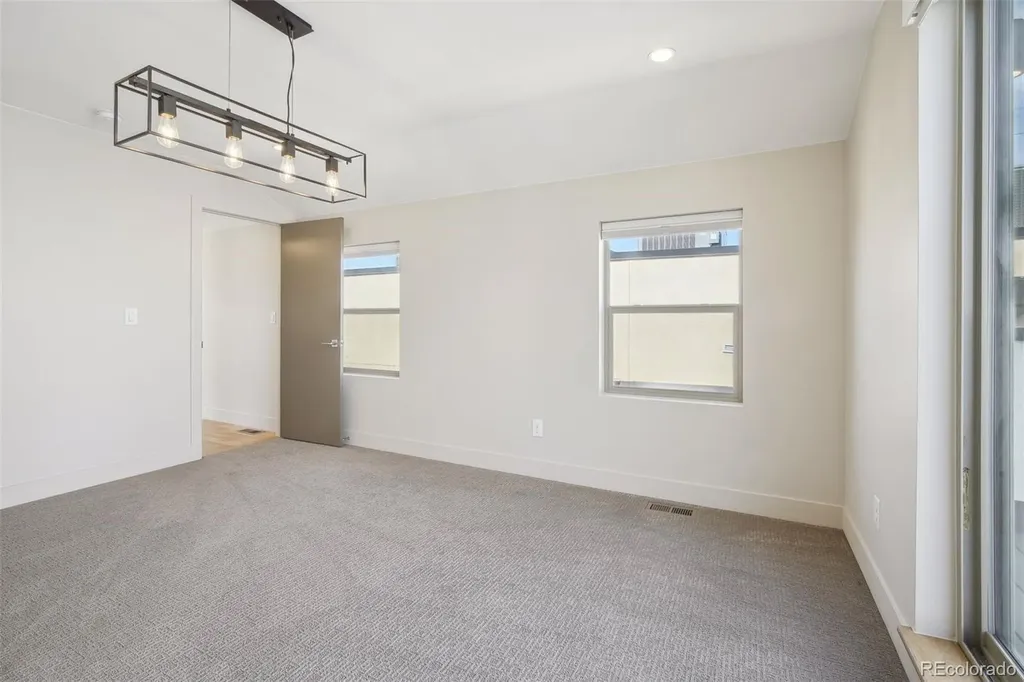 1386 Zenobia Street Denver CO 80204