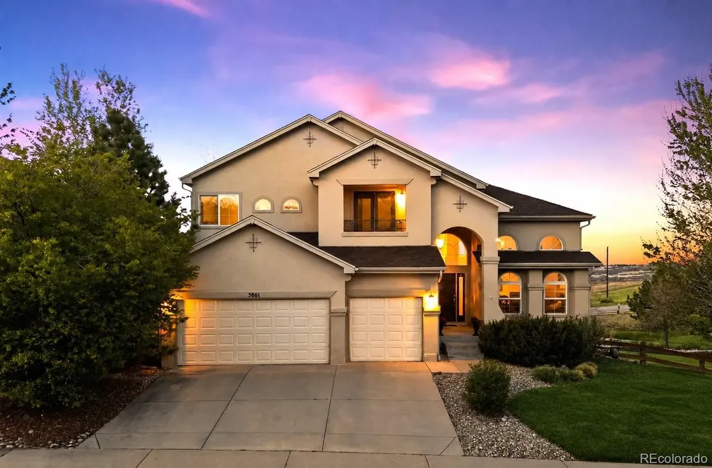 5861 Jasper Pointe Circle Castle Pines CO 80108