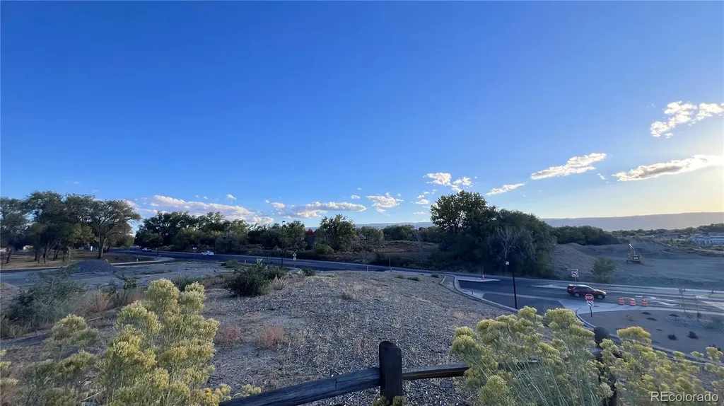 697 27 1/2 Court Grand Junction CO 81506
