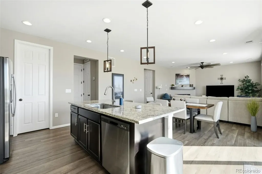 359 Vista Cliff Circle Castle Rock CO 80104