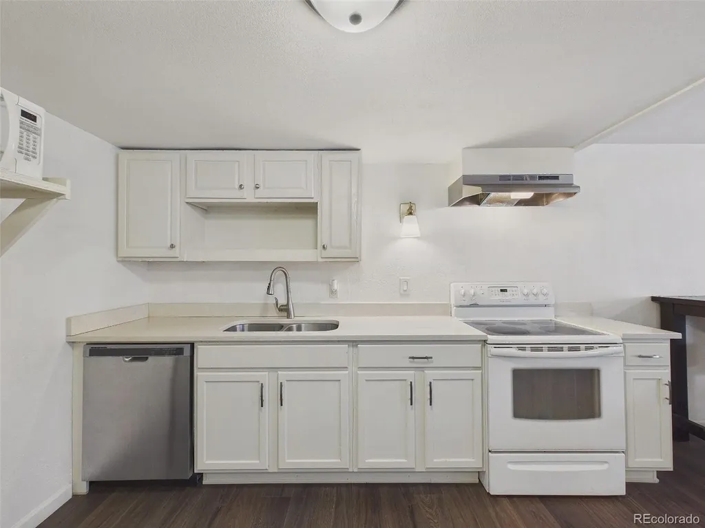 14470 E 13th Avenue Aurora CO 80011