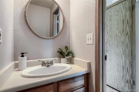 11913 E Kepner Drive Aurora CO 80012