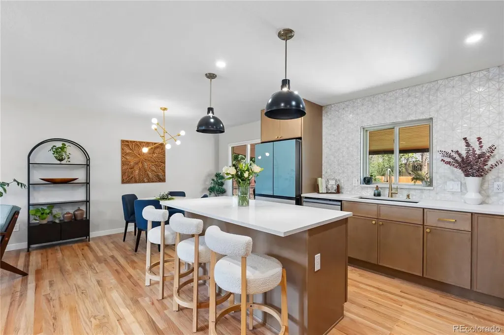 954 S Ivy Street Denver CO 80224