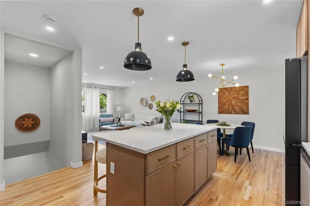 954 S Ivy Street Denver CO 80224