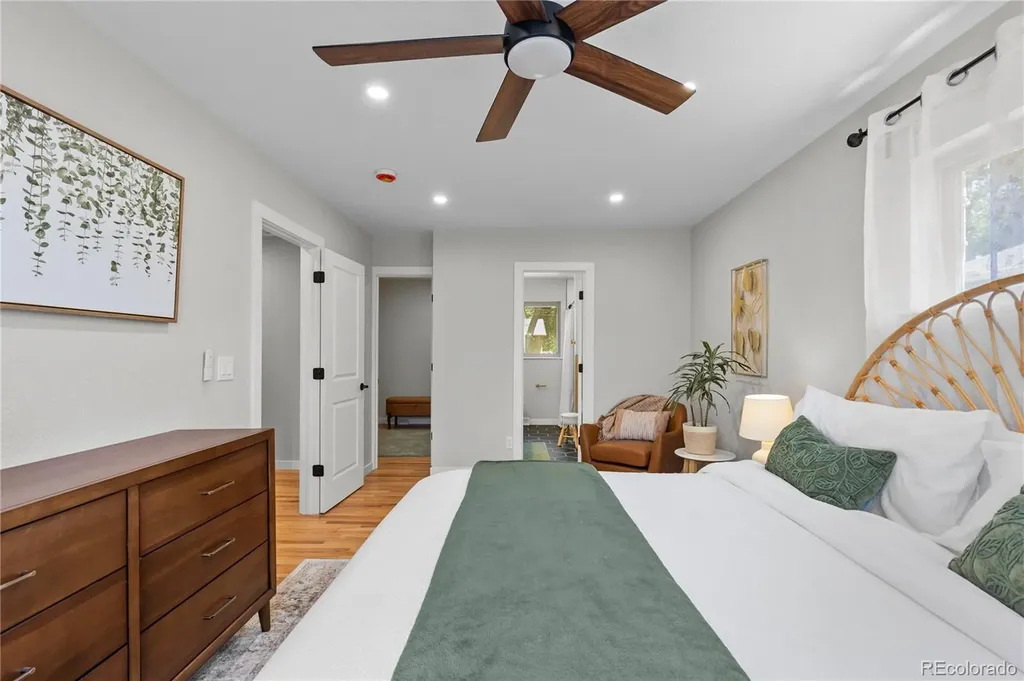 954 S Ivy Street Denver CO 80224