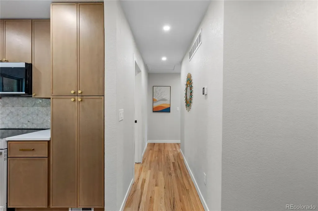 954 S Ivy Street Denver CO 80224
