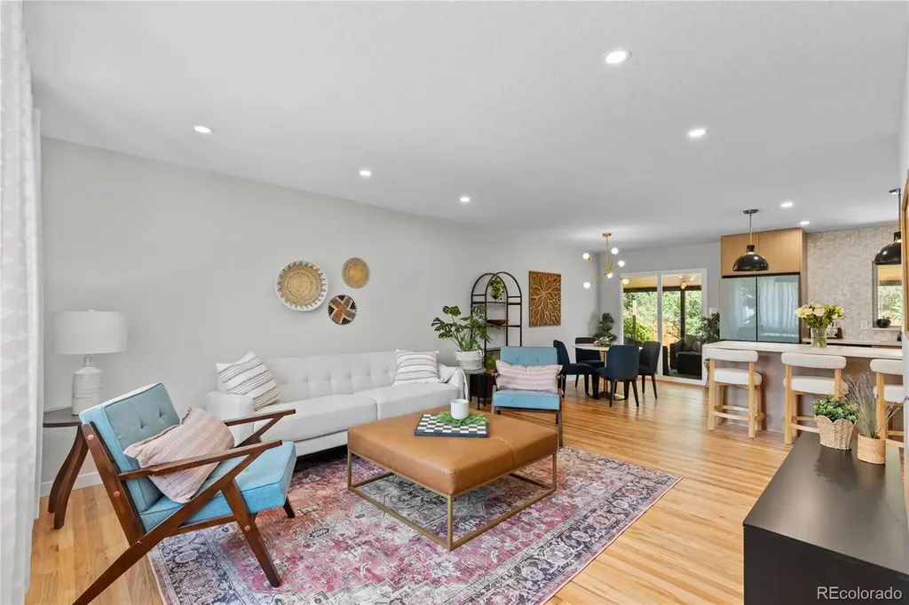 954 S Ivy Street Denver CO 80224