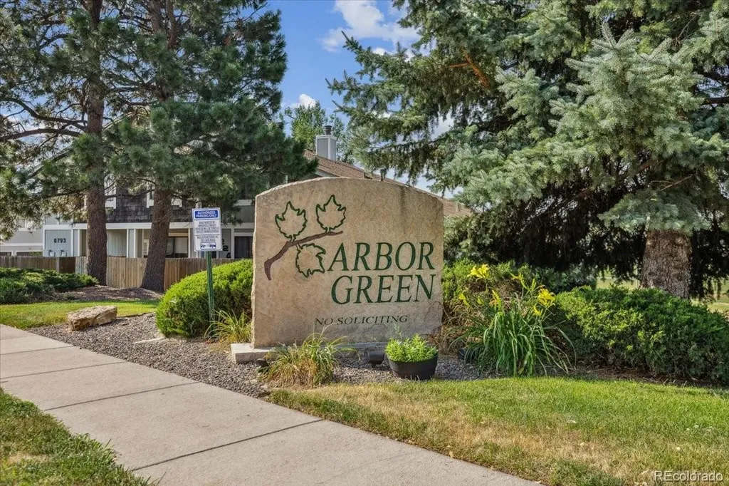 8733 Chase Drive Arvada CO 80003