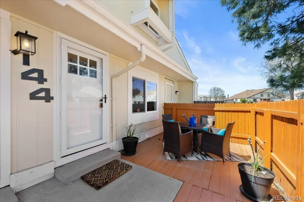 8733 Chase Drive Arvada CO 80003