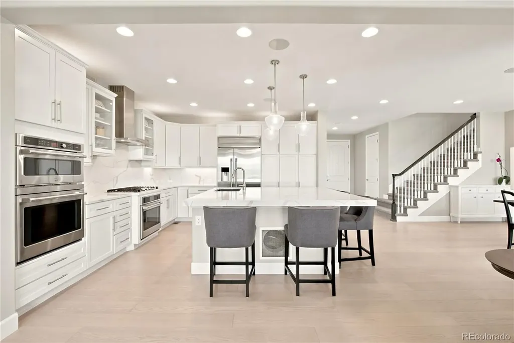 10879 Red Sun Court Highlands Ranch CO 80126