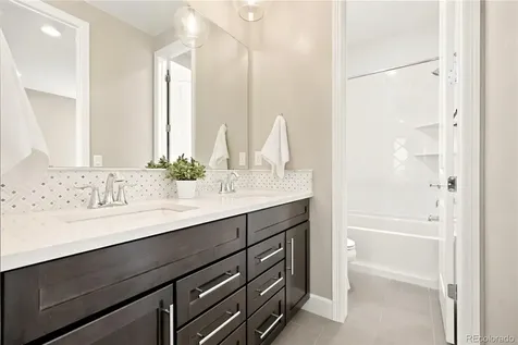 10879 Red Sun Court Highlands Ranch CO 80126