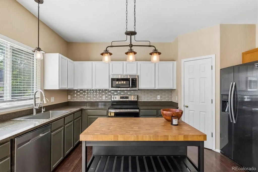 409 Lockwood Street Castle Rock CO 80104