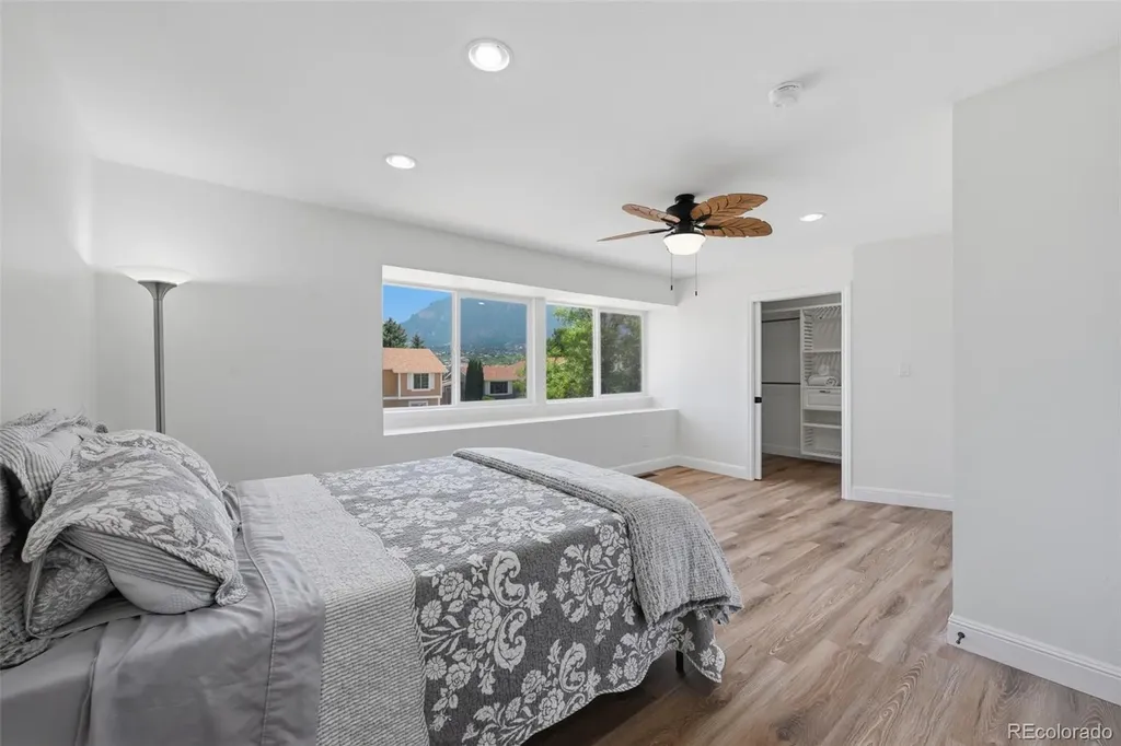780 Bayfield Drive Colorado Springs CO 80906