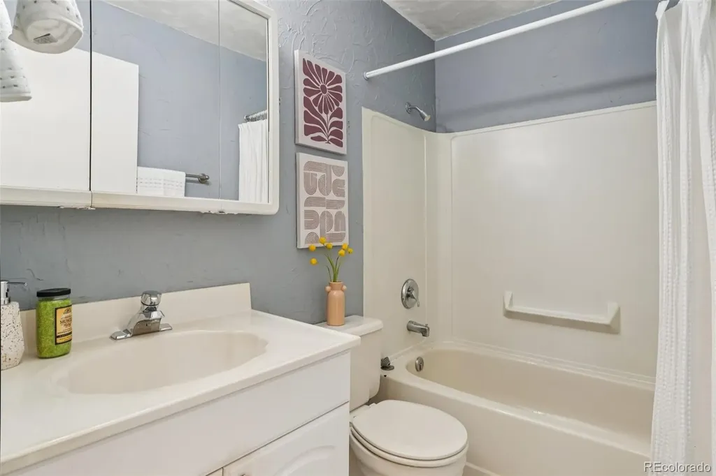 6321 Oak Court Arvada CO 80004