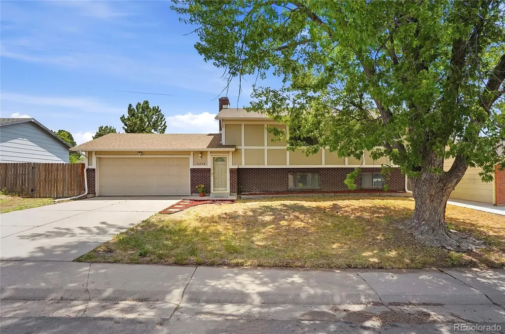 16738 E Bails Place Aurora CO 80017