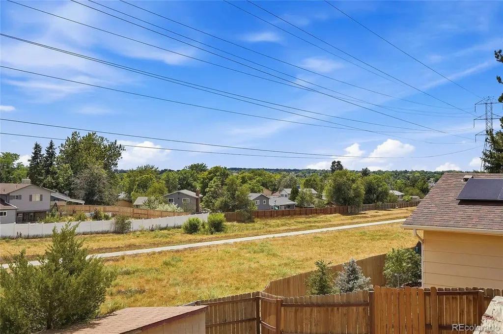 16738 E Bails Place Aurora CO 80017