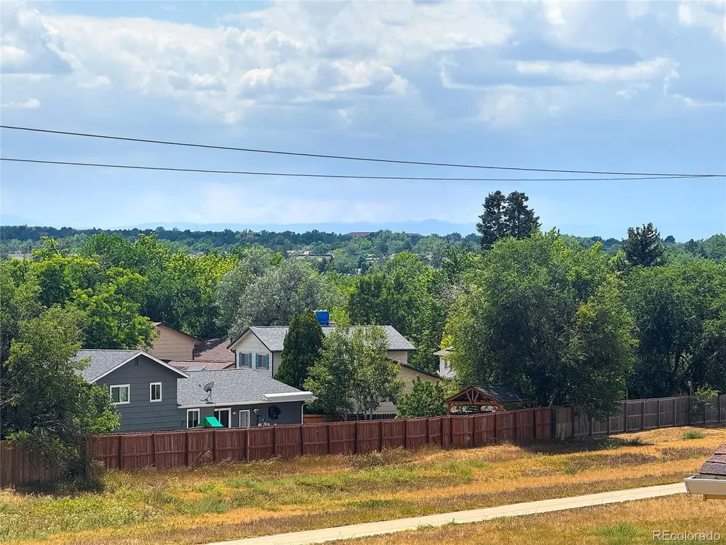 16738 E Bails Place Aurora CO 80017