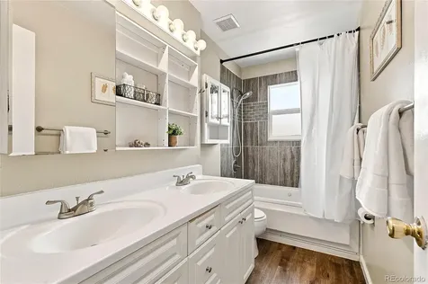 16738 E Bails Place Aurora CO 80017