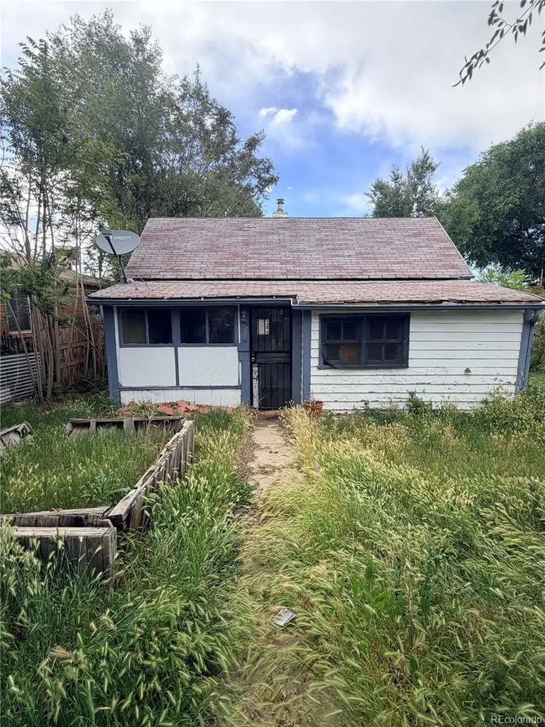 2715 W Ellsworth Avenue Denver CO 80219
